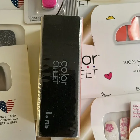 Color street bundle - Picture 9 of 10